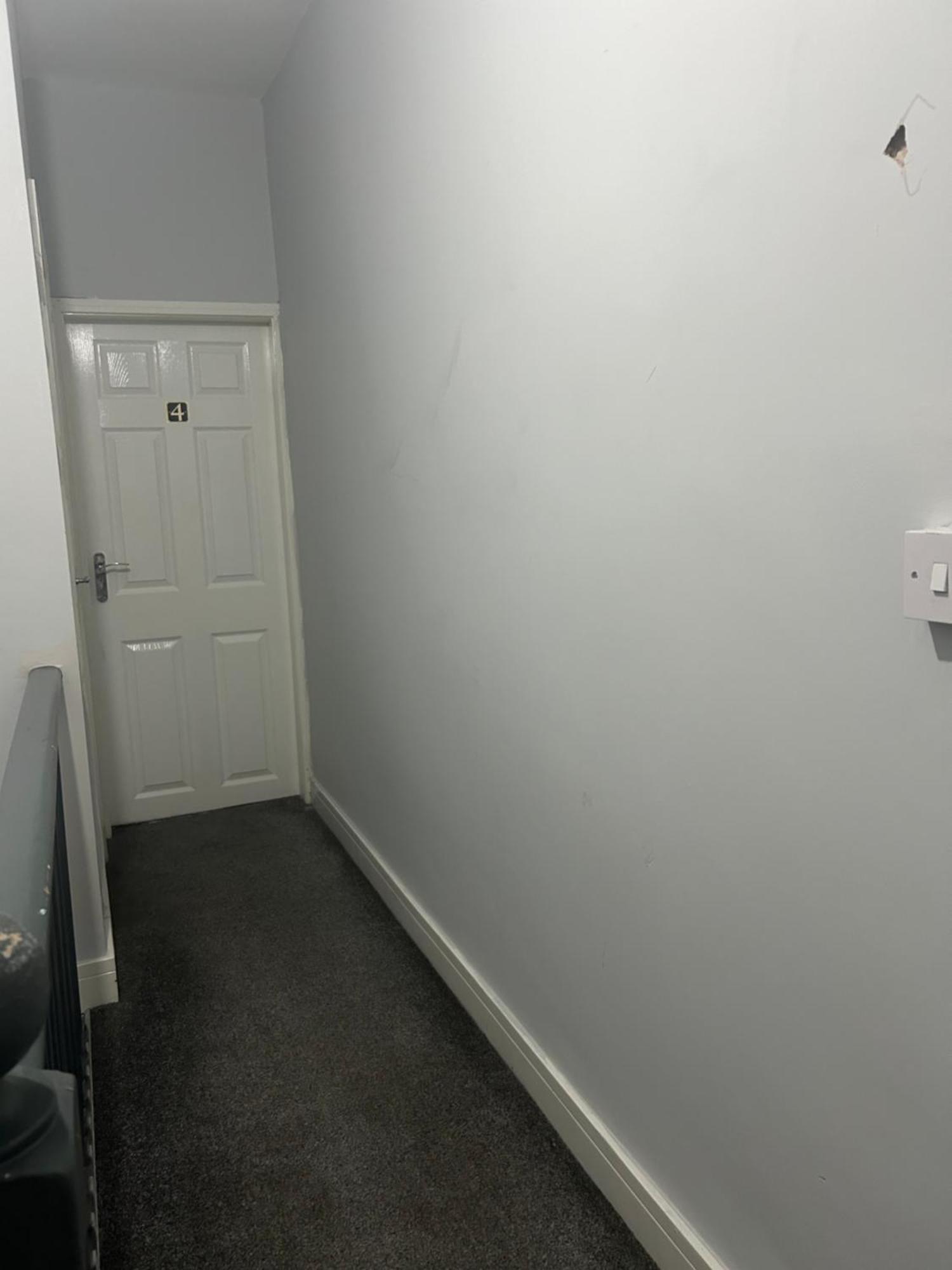 Brunswick Place Xxx Stoke-on-Trent エクステリア 写真